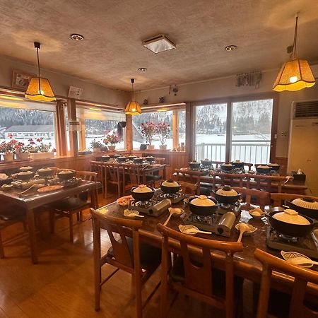 Kagura House Hotell Yuzawa  Eksteriør bilde