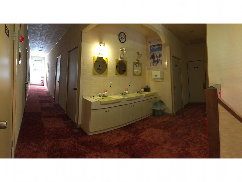 Kagura House Hotell Yuzawa  Eksteriør bilde